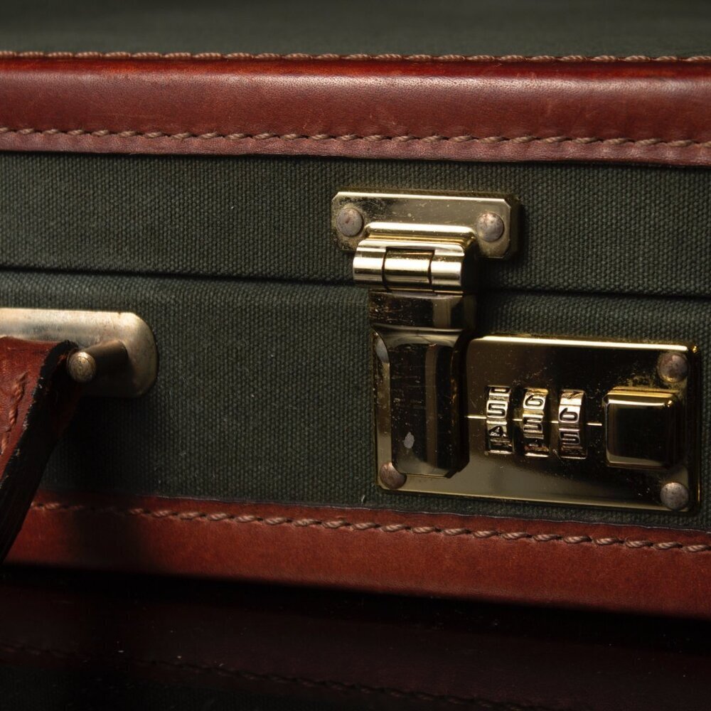 Vintage Orvis Battenkill Leather & Canvas Briefcase With Combination Locks - Picture 6 of 11